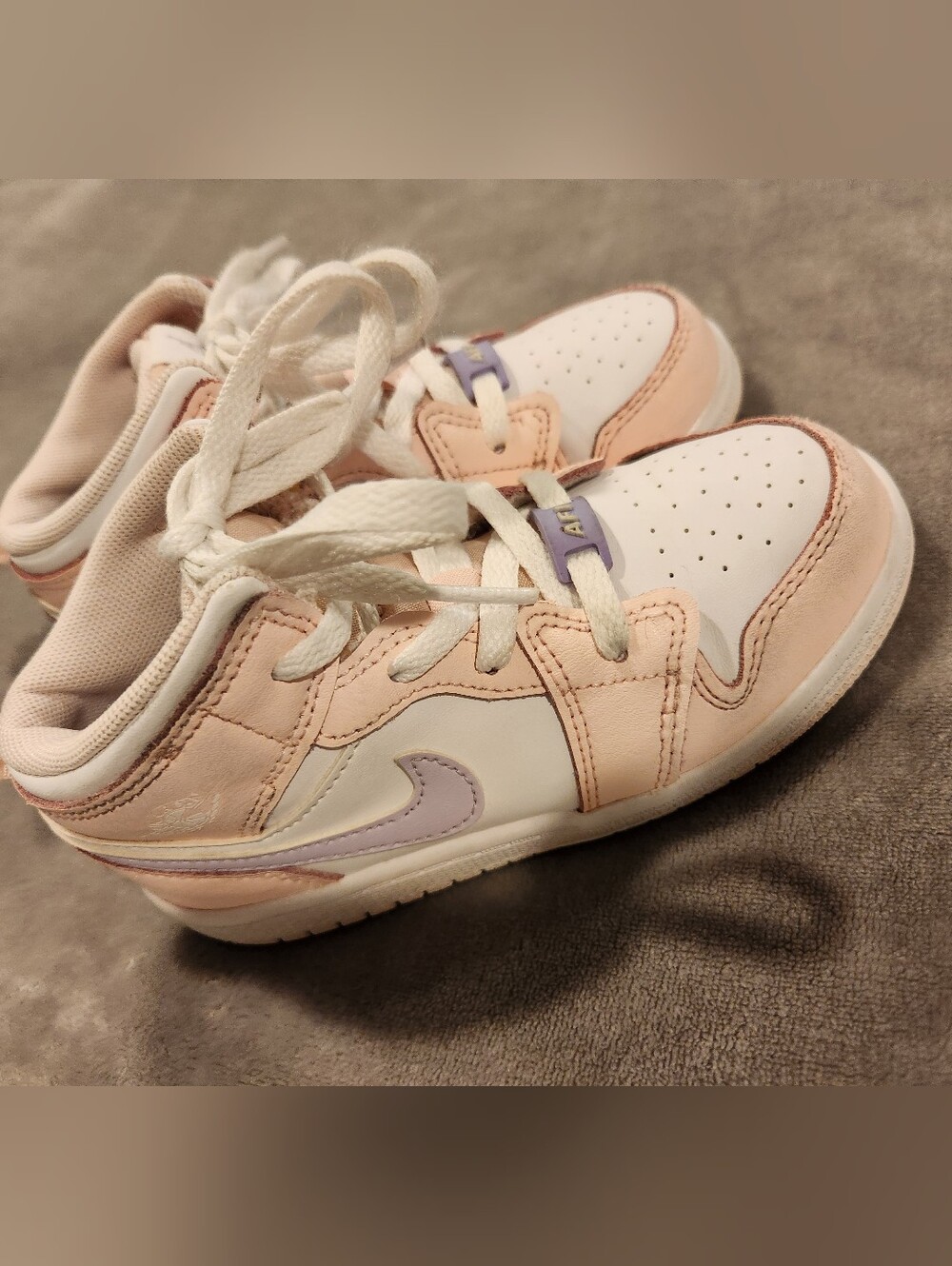 Nike Kids' Pink & White Low-Top Sneakers, Size 10C